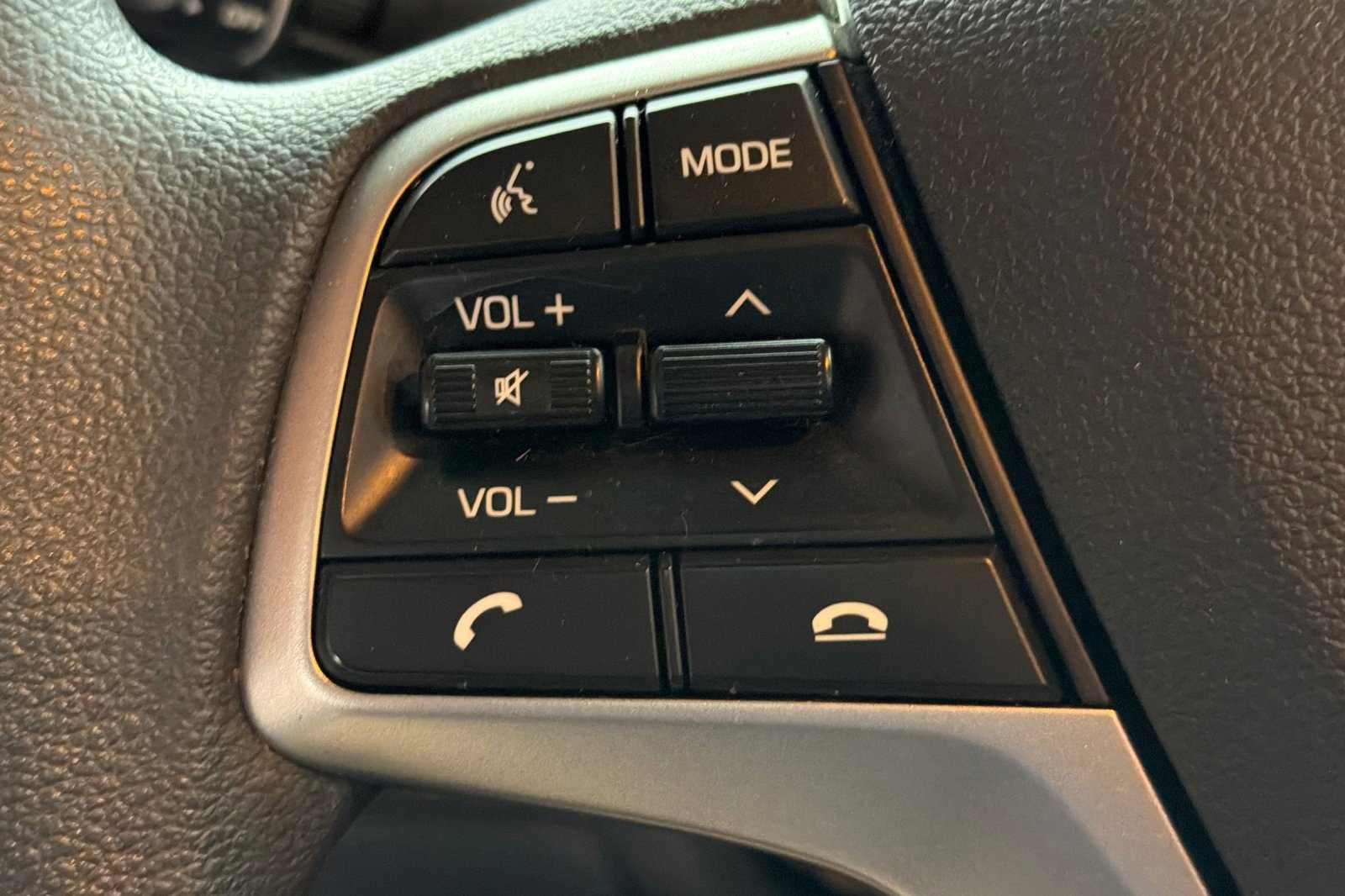 Used 2022 Hyundai Accent SEL image 30