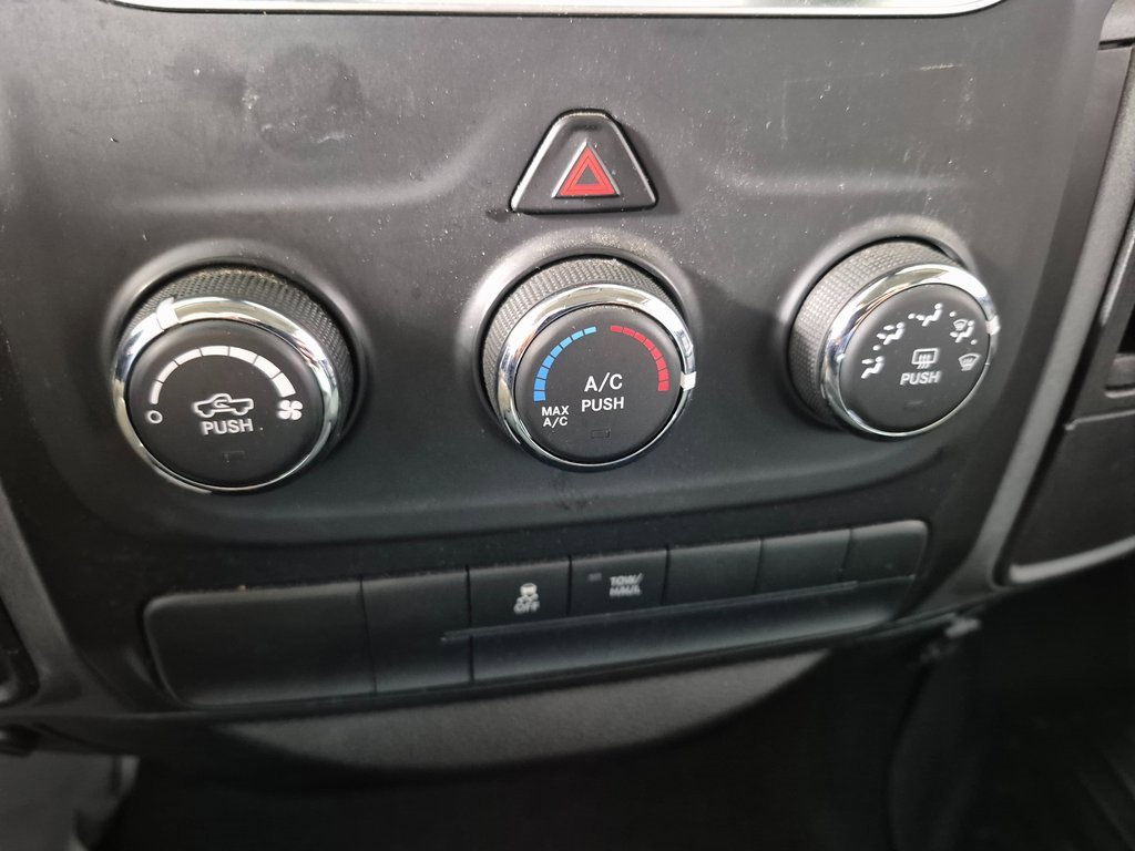 Used 2019 RAM 1500 Express image 23