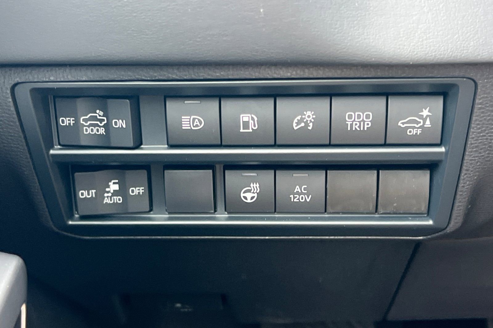 New 2025 Toyota Tundra Platinum image 29