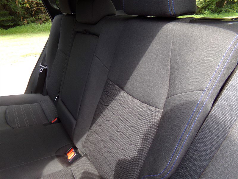 Used 2022 Toyota RAV4 SE image 30