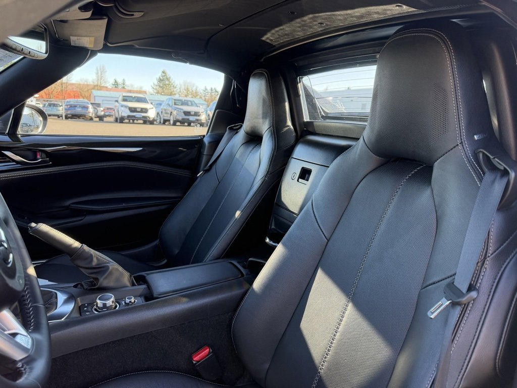 Used 2020 MAZDA MX-5 Miata RF Grand Touring image 18