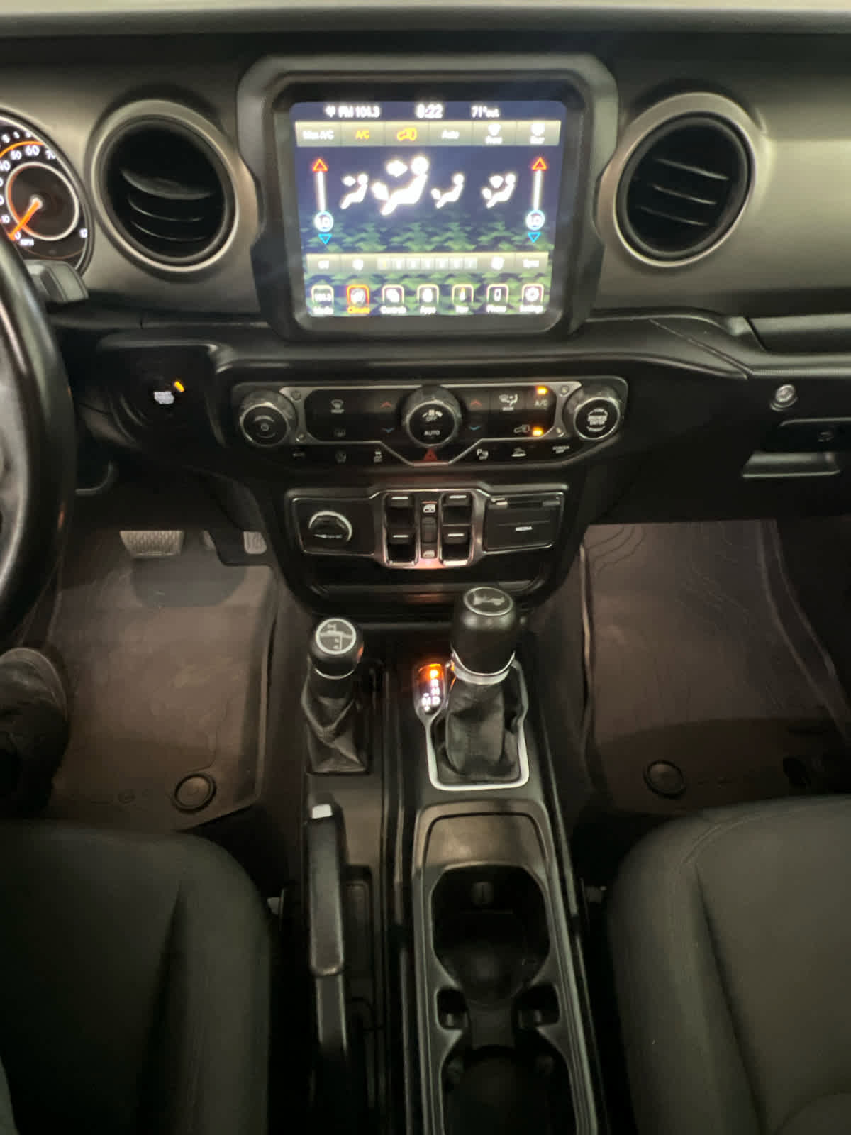 Used 2021 Jeep Wrangler Unlimited Willys image 15