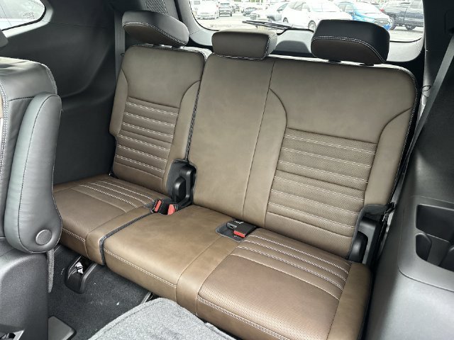 New 2027 GMC Acadia Denali Ultimate AWD/4WD image 28