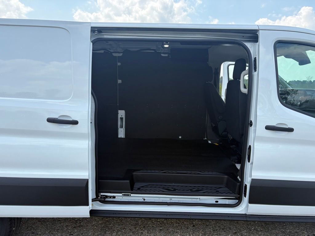 New 2025 Ford Transit 250 Low Roof AWD w/ Load Area Protection Package image 27