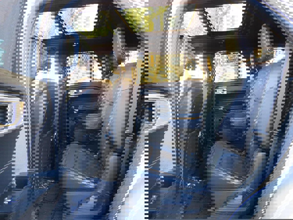 Used 2020 Ford Explorer Limited image 74