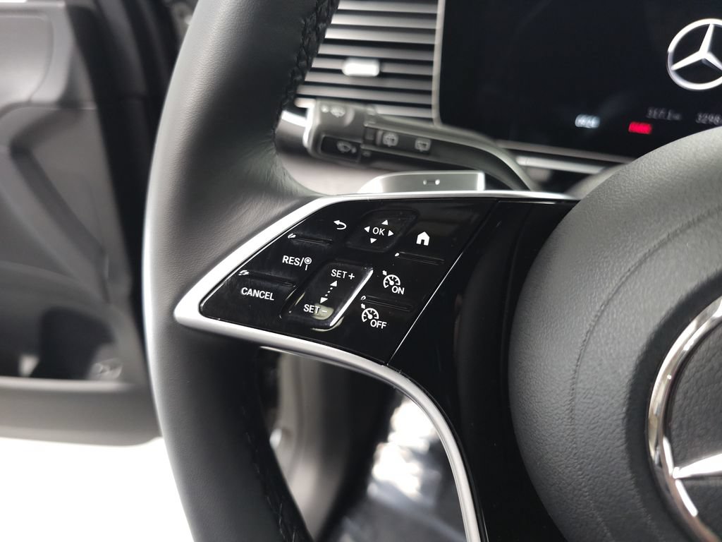Certified 2026 Mercedes-Benz GLE 350 4MATIC image 11