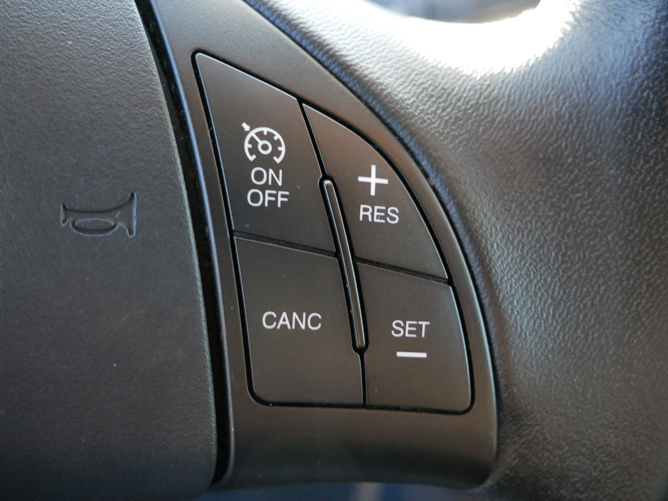 Used 2013 FIAT 500 Pop image 25