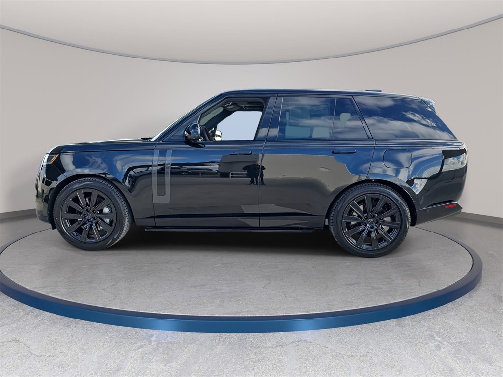 New 2026 Land Rover Range Rover SE image 8