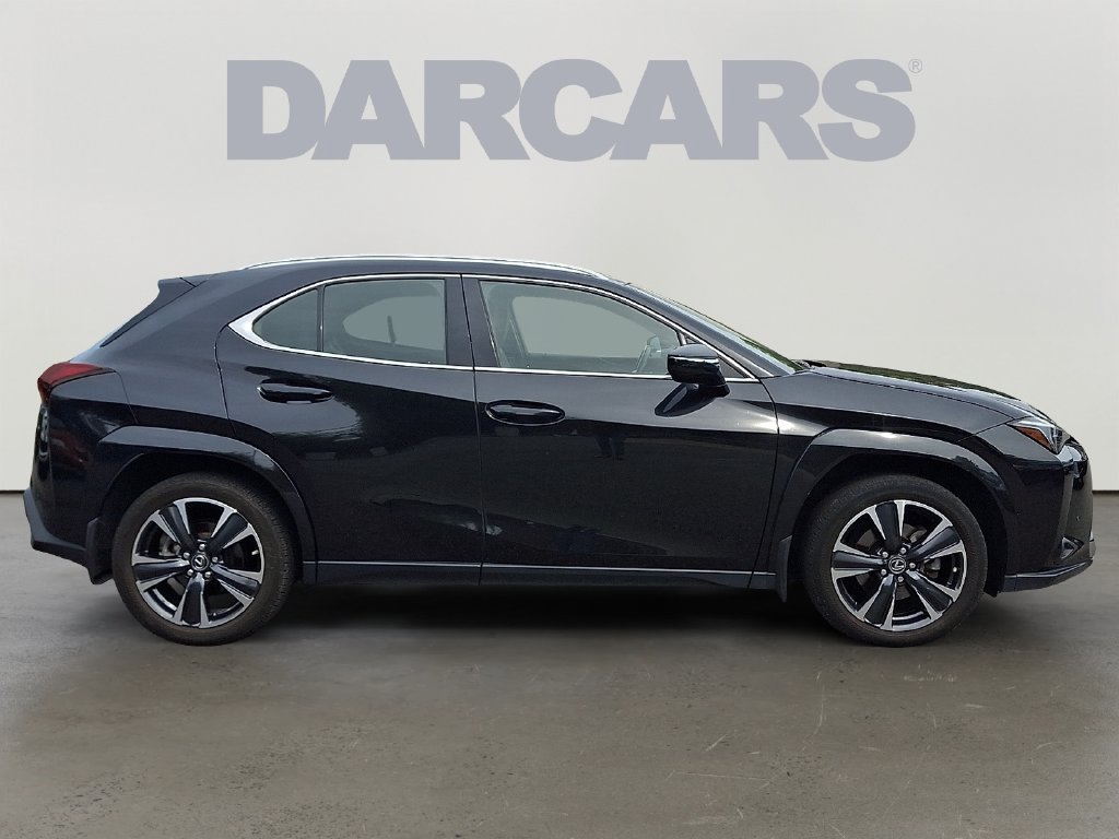 Used 2023 Lexus UX 250h AWD w/ Accessory Package (Z2) image 7
