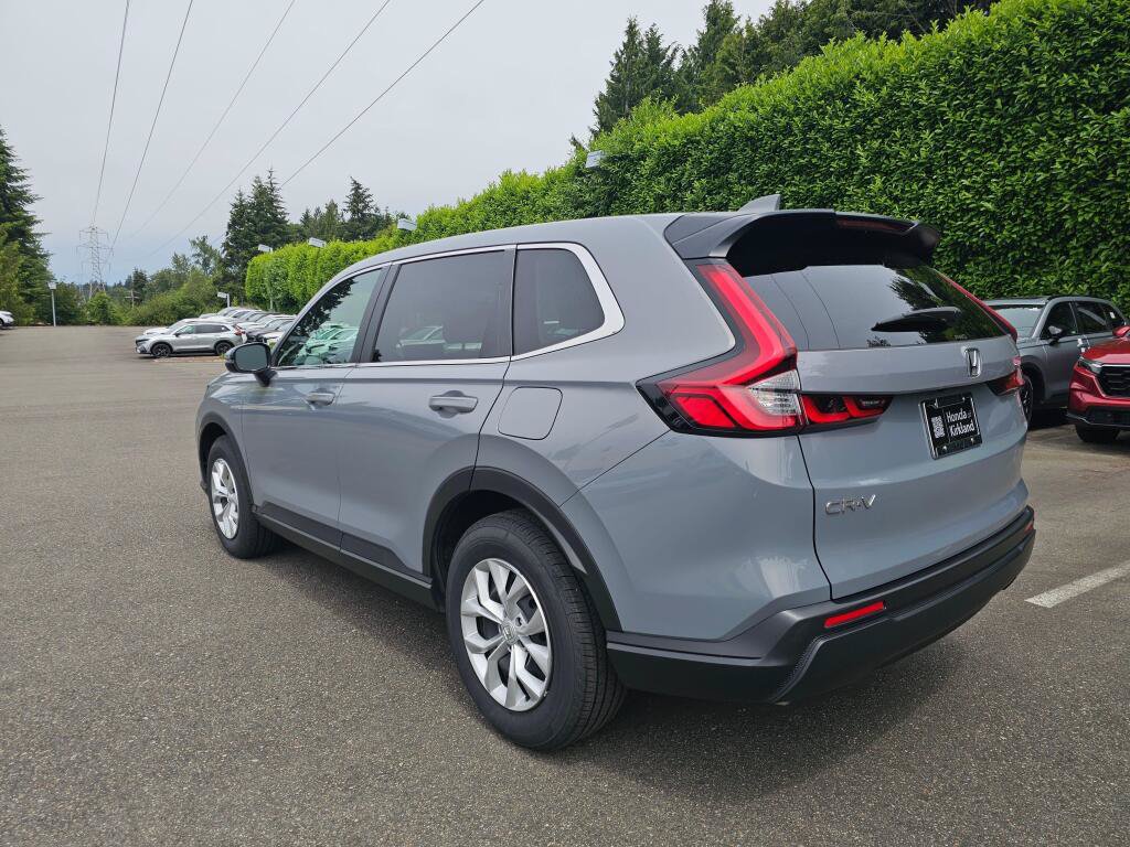Certified 2025 Honda CR-V LX image 5