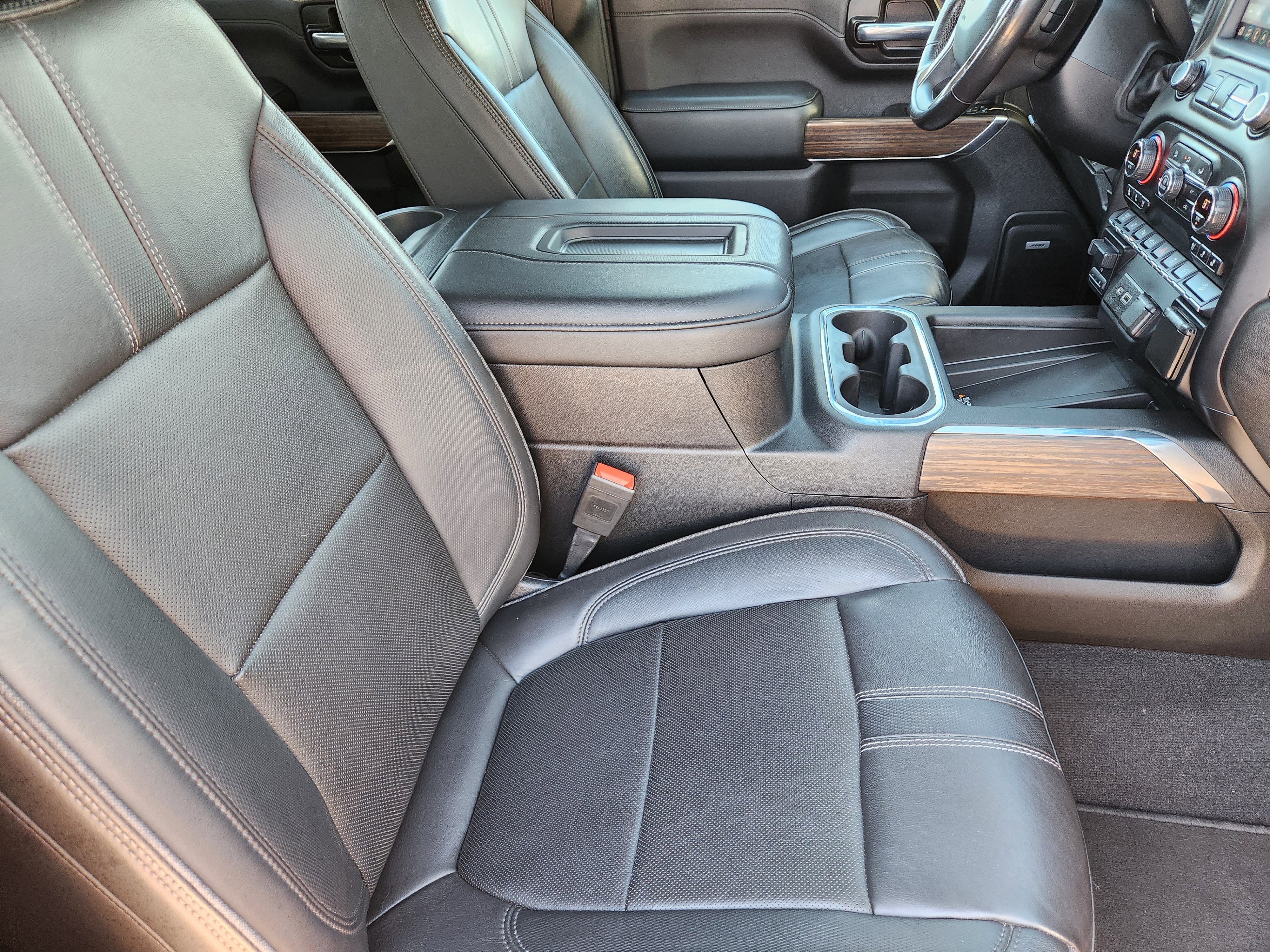 Used 2020 Chevrolet Silverado 3500 High Country w/ Z71 Off-Road Package image 14