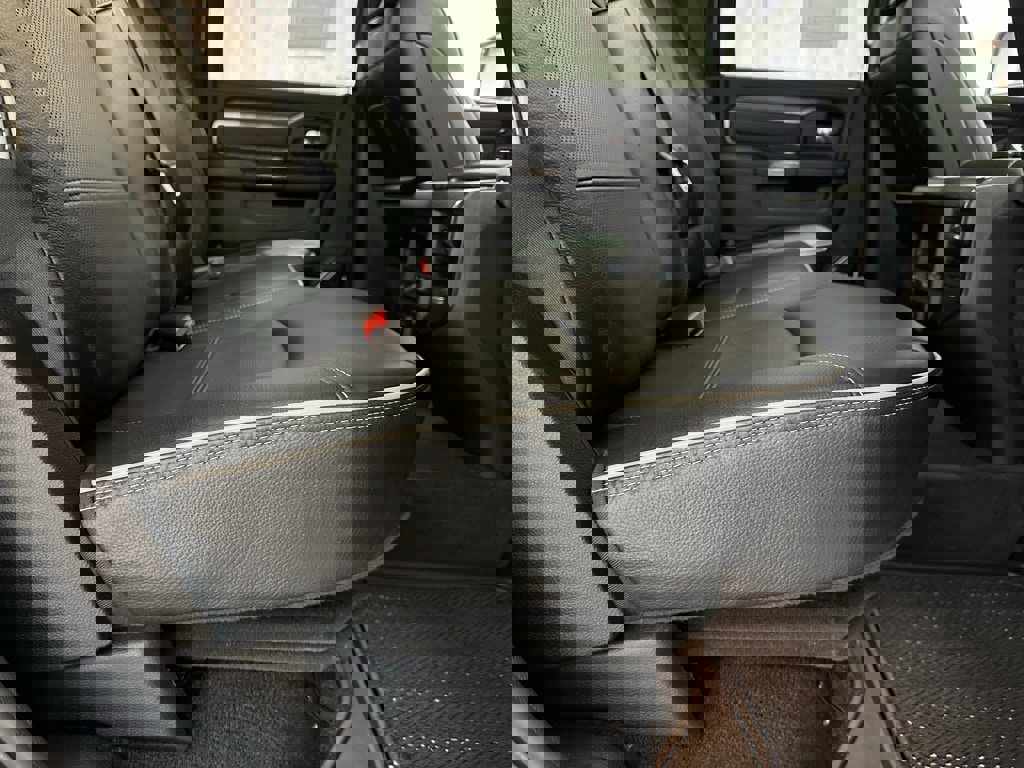 Used 2024 RAM 2500 Limited image 51