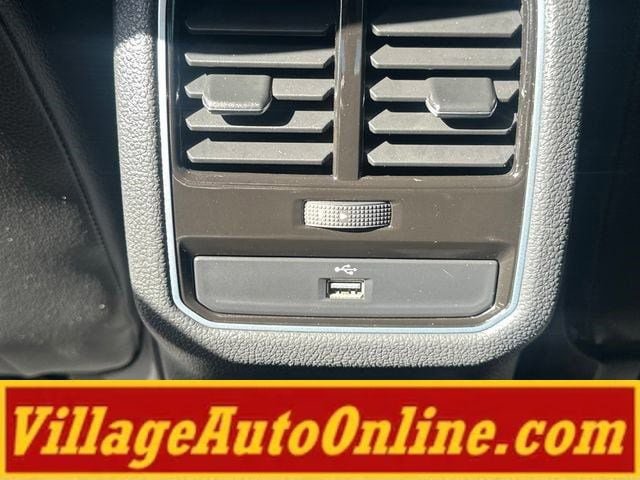 Used 2016 Volkswagen Passat 1.8T SE FWD image 31