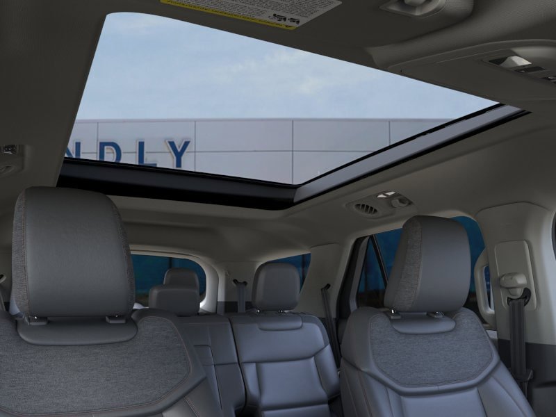 New 2026 Ford Explorer Active AWD/4WD image 22