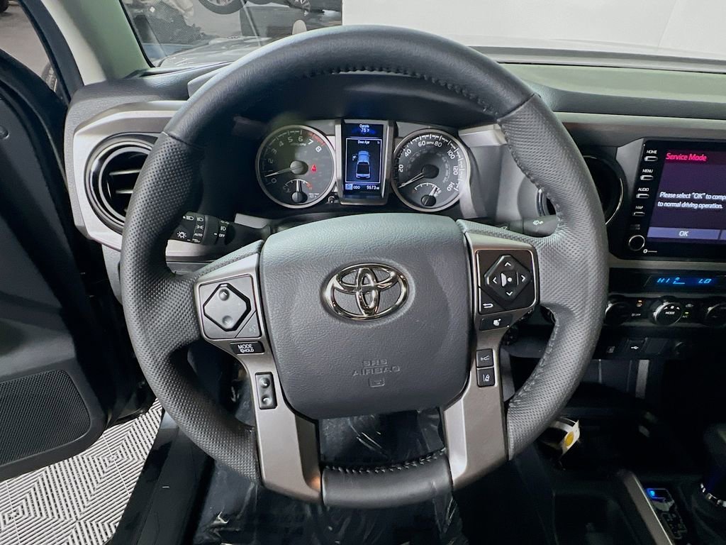 Certified 2023 Toyota Tacoma SR5 w/ Black Out Package (TMS) AWD/4WD image 11