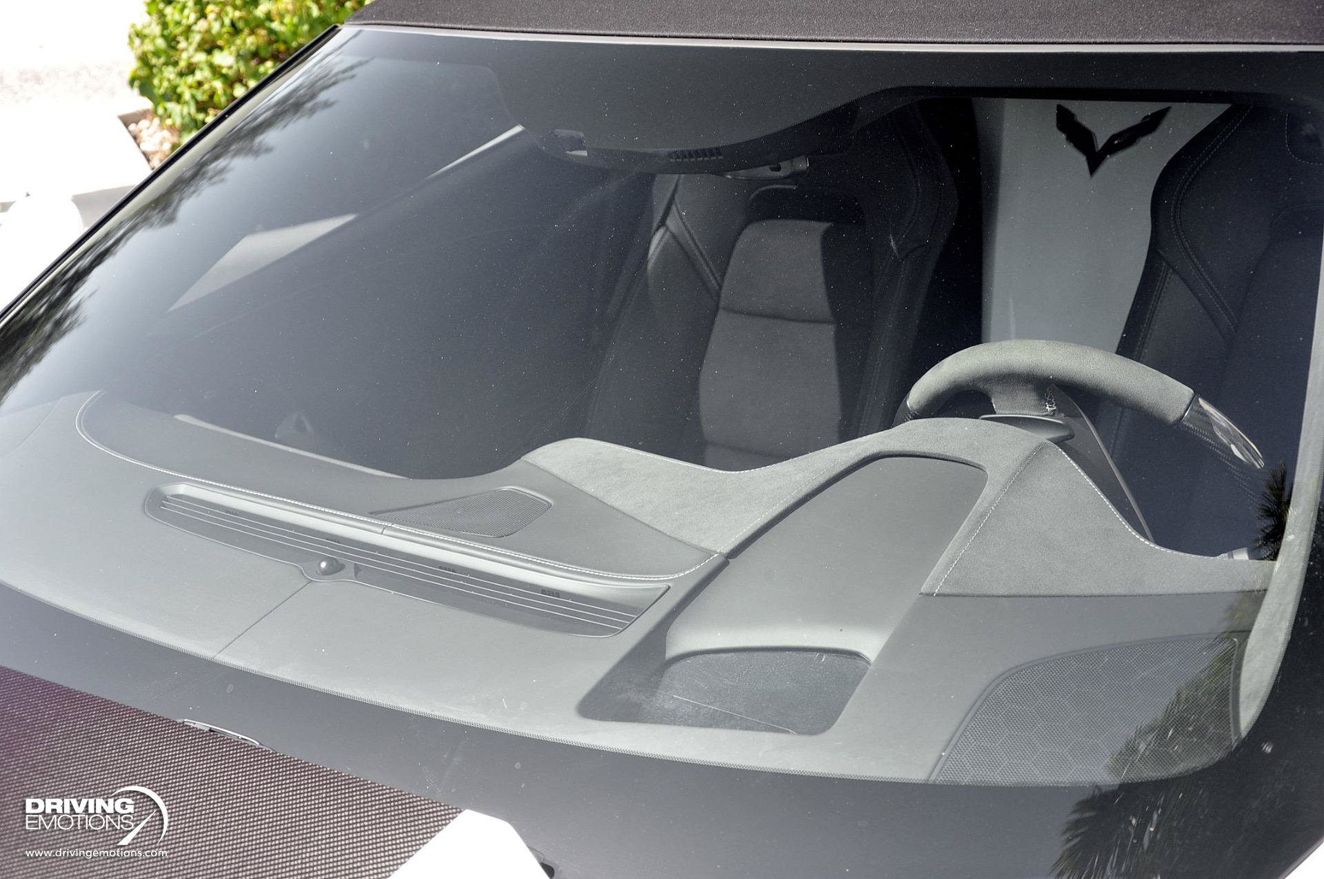 Used 2019 Chevrolet Corvette Z06 RWD image 17