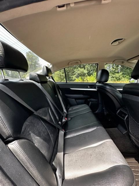 Used 2012 Subaru Legacy 2.5i Premium AWD/4WD image 19