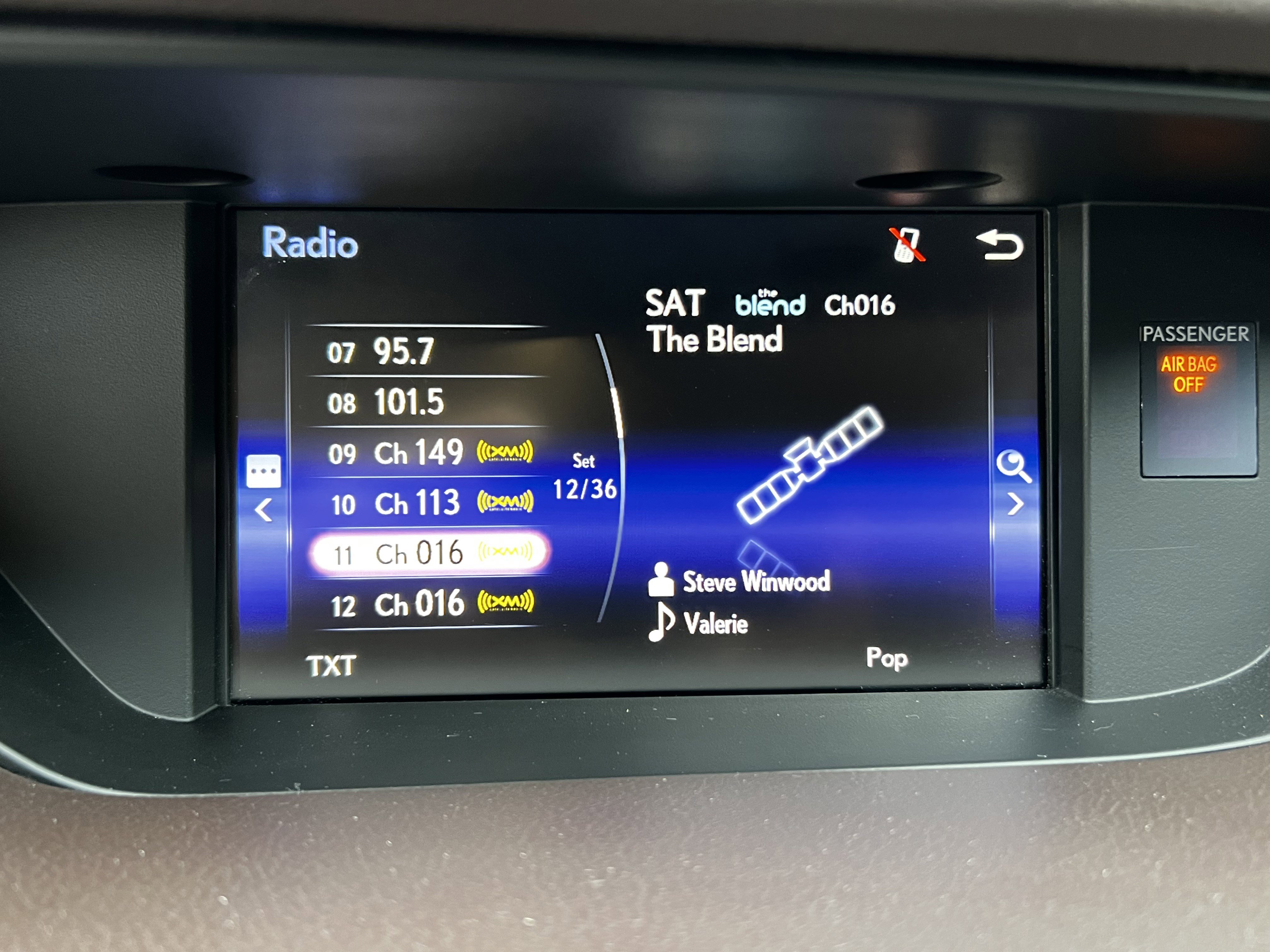 Used 2016 Lexus ES 350 w/ Accessory Package FWD image 23