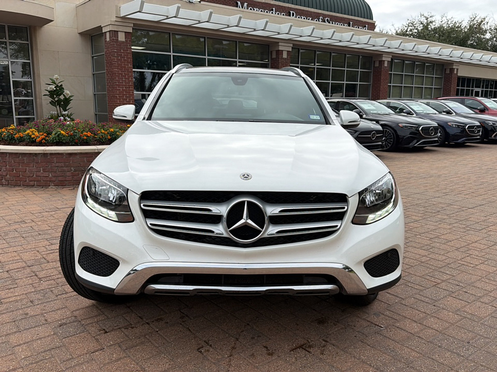Used 2019 Mercedes-Benz GLC 300 image 2