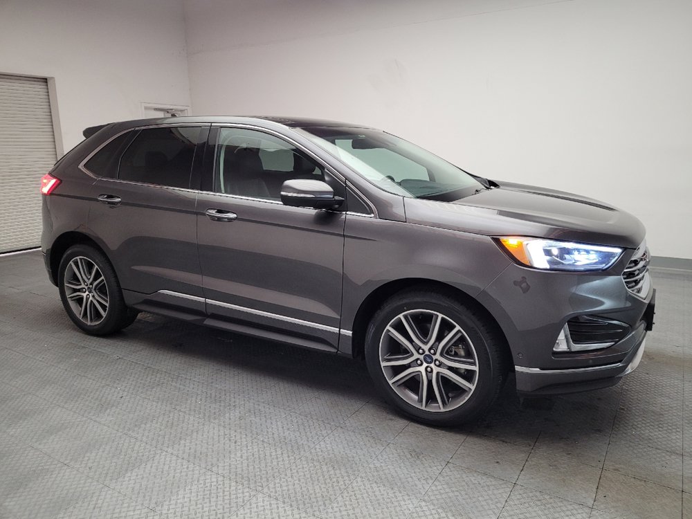 Used 2019 Ford Edge Titanium w/ Equipment Group 301A AWD/4WD image 11
