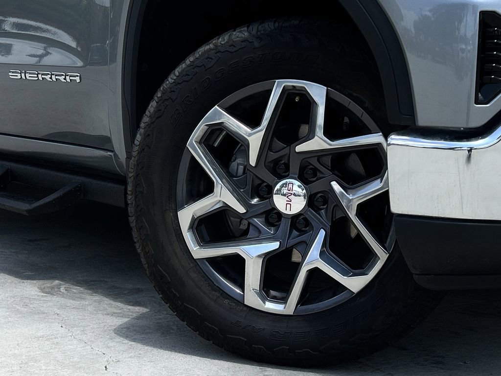 Used 2024 GMC Sierra 1500 Pro w/ Pro Value Package AWD/4WD image 9