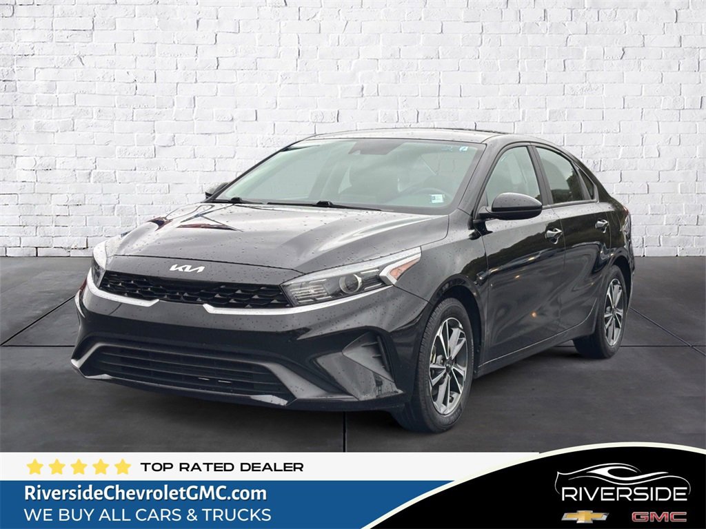Used 2023 Kia Forte LXS