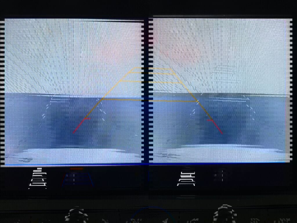 Used 2020 Chevrolet Blazer LT image 9