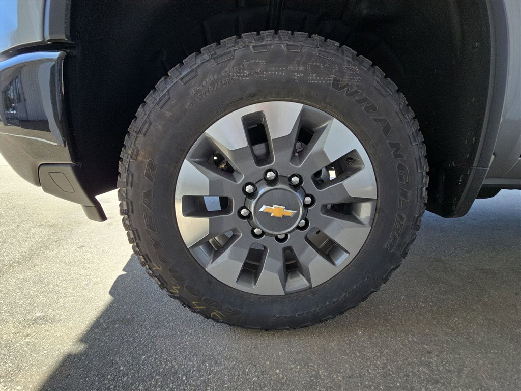 New 2025 Chevrolet Silverado 2500 Custom w/ Custom Convenience Package image 31