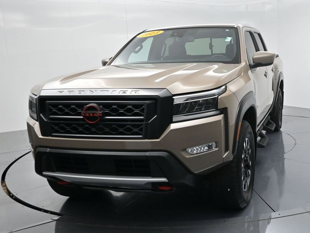 Used 2023 Nissan Frontier PRO-4X w/ Technology Package image 3