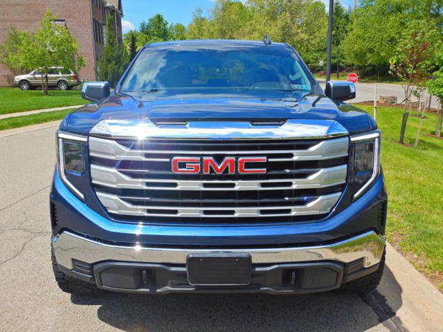 Used 2022 GMC Sierra 1500 SLE AWD/4WD image 10