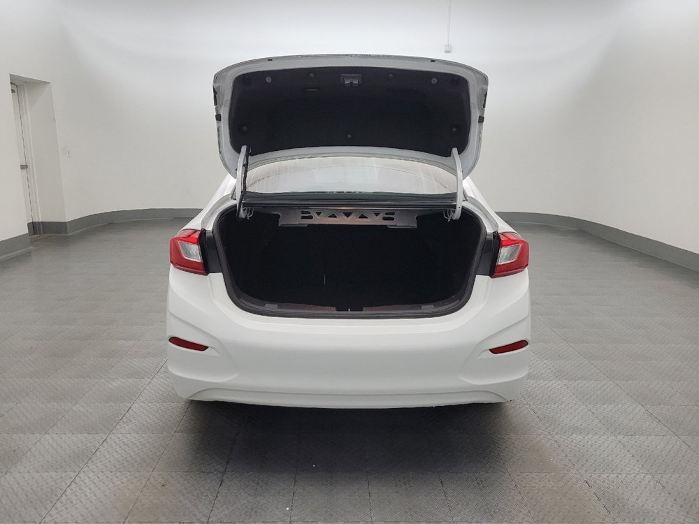 Used 2018 Chevrolet Cruze LT FWD image 29