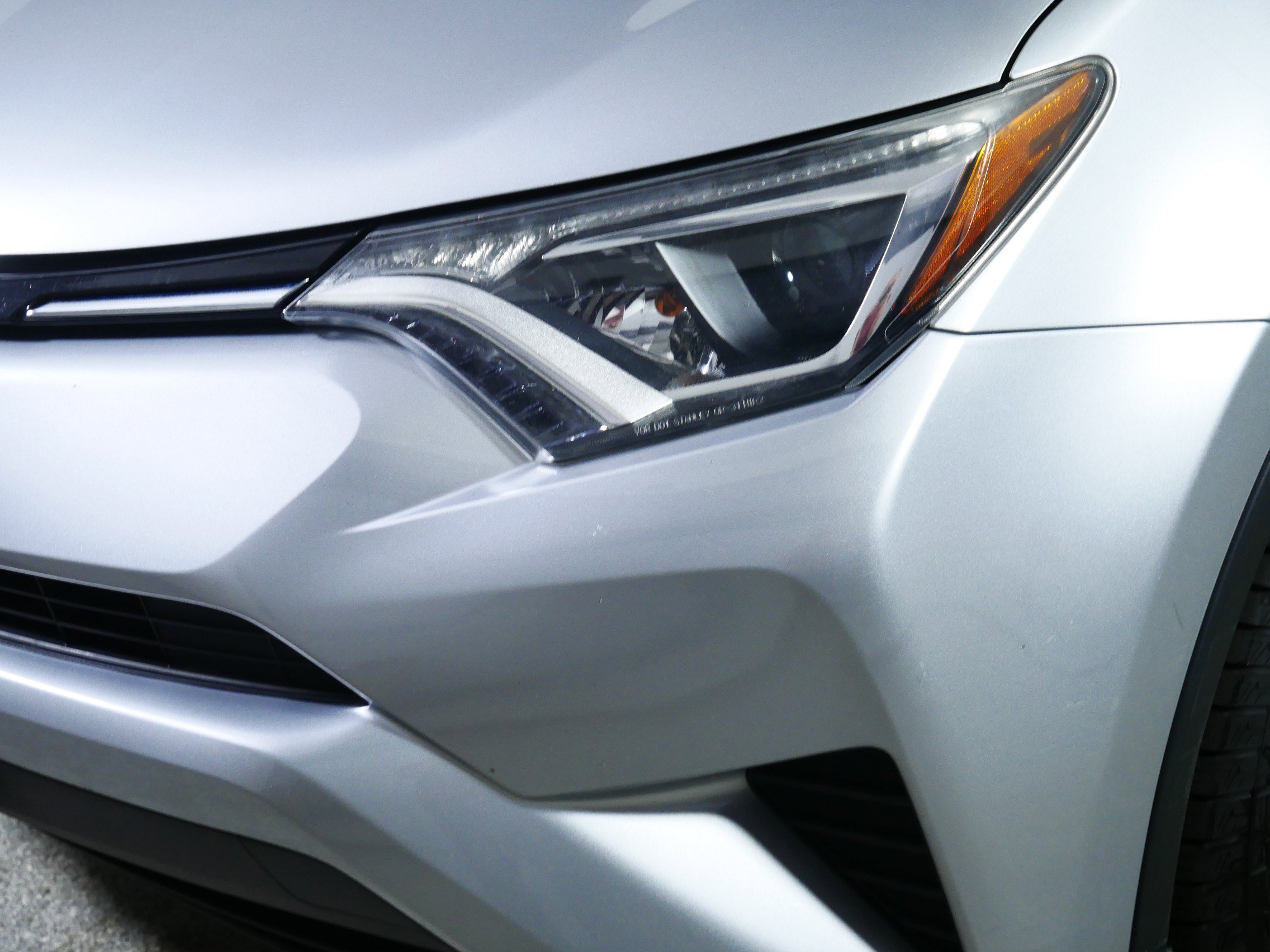 Used 2017 Toyota RAV4 LE w/ All Weather Liner Package AWD/4WD image 16