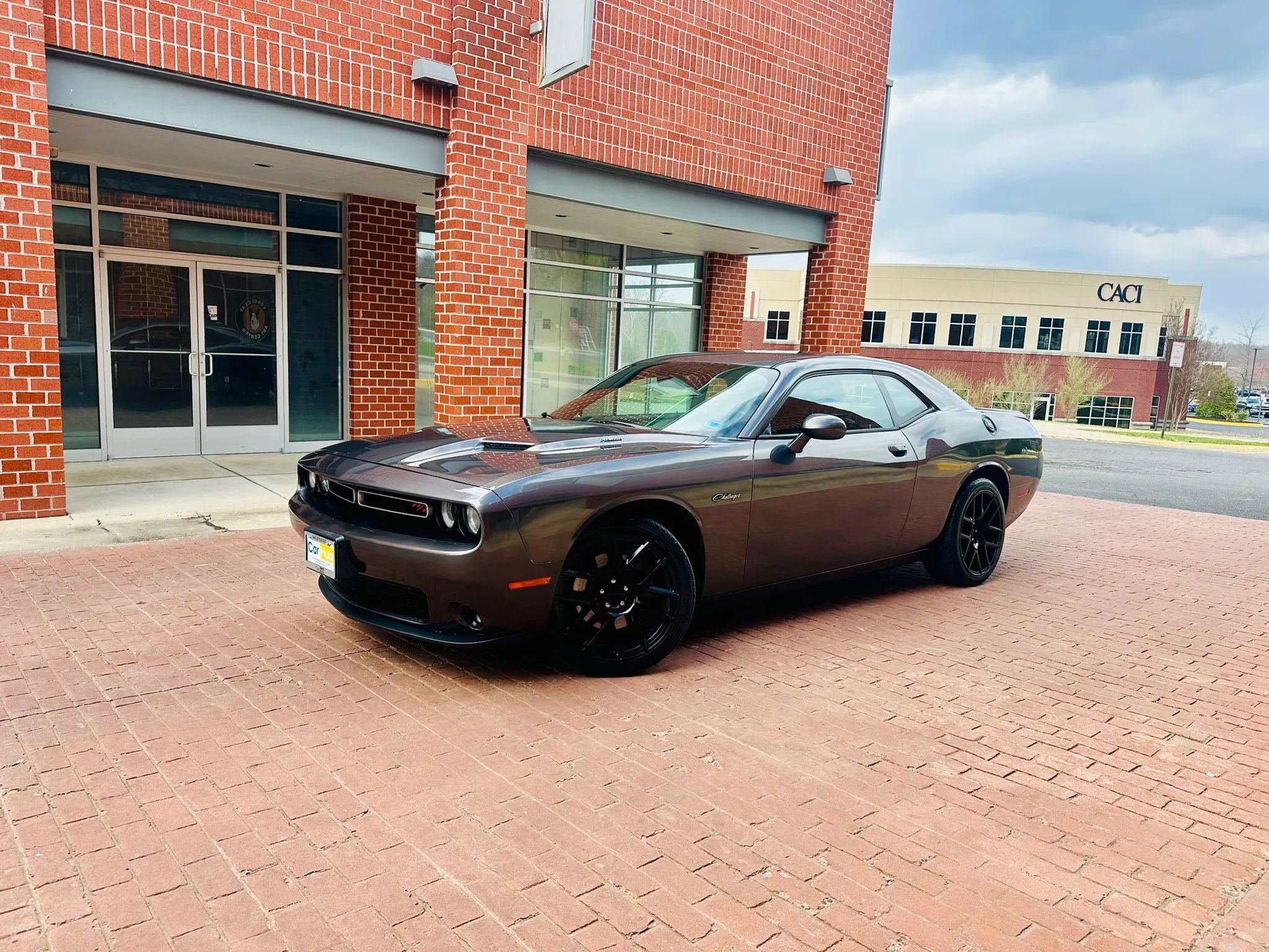 Used 2016 Dodge Challenger R/T Plus image 3