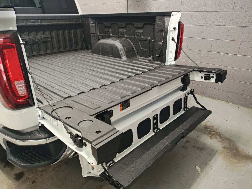 New 2026 GMC Sierra 1500 SLT w/ SLT Premium Plus Package image 22