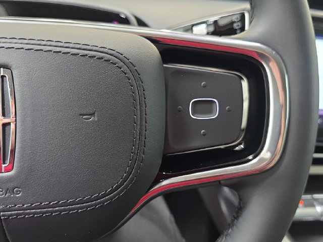 New 2026 Lincoln Nautilus Premier AWD/4WD image 14