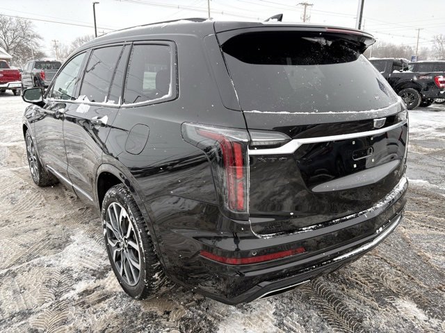 Used 2022 Cadillac XT6 Sport image 3