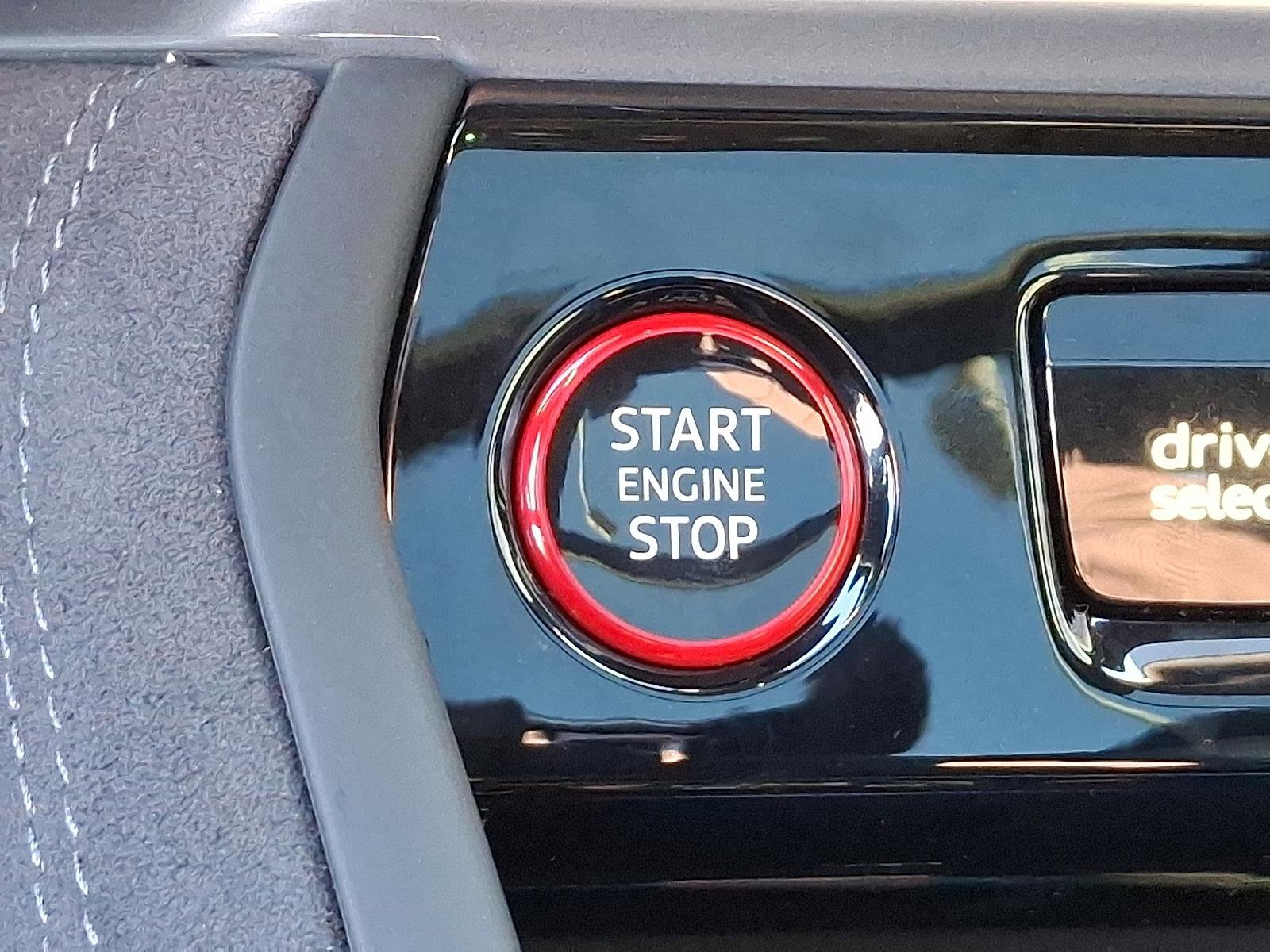 New 2025 Audi SQ5 Premium Plus image 19