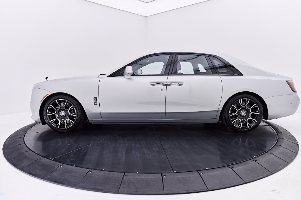 Used 2024 Rolls-Royce Ghost Black Badge AWD/4WD image 11
