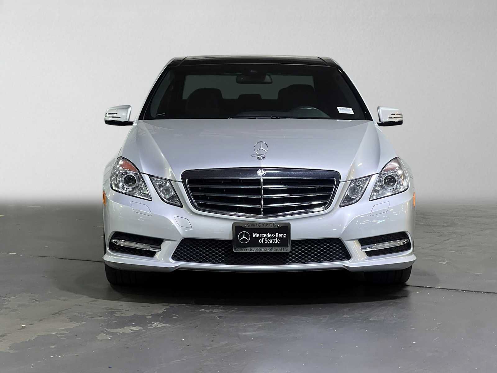 Used 2012 Mercedes-Benz E 350 4MATIC Sedan image 8