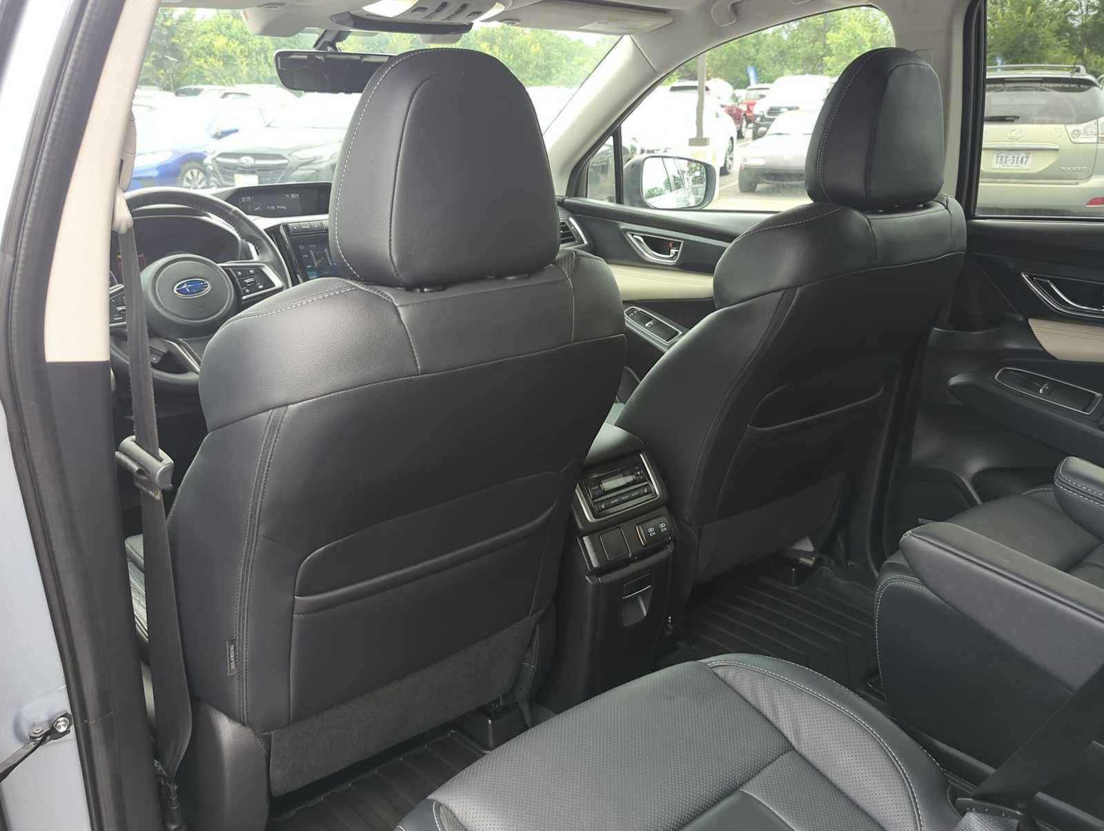 Used 2022 Subaru Ascent Limited w/ Technology Package image 19