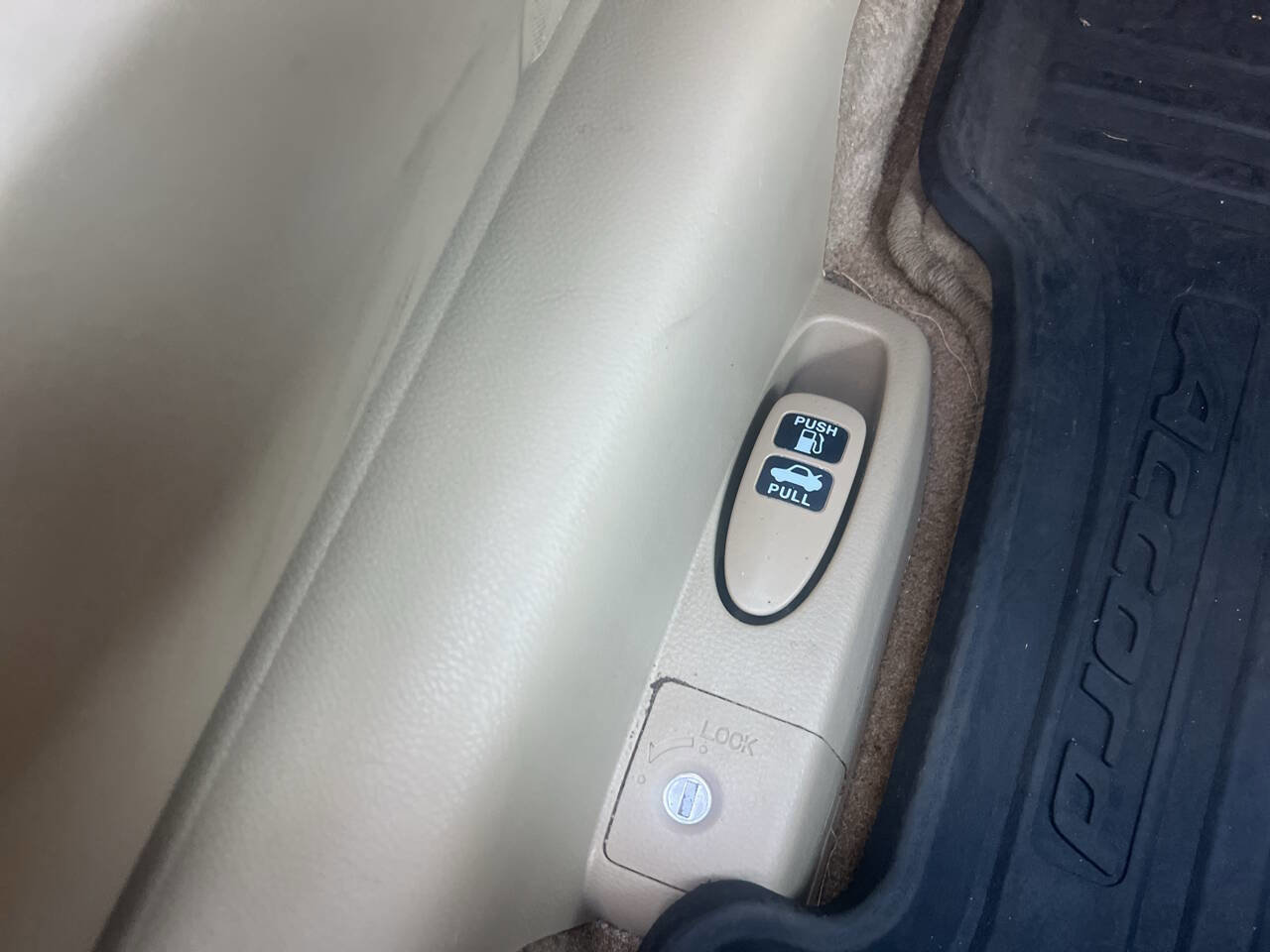 Used 2012 Honda Accord EX-L image 23