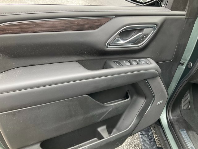 Certified 2024 Chevrolet Suburban Z71 w/ Luxury Package image 7