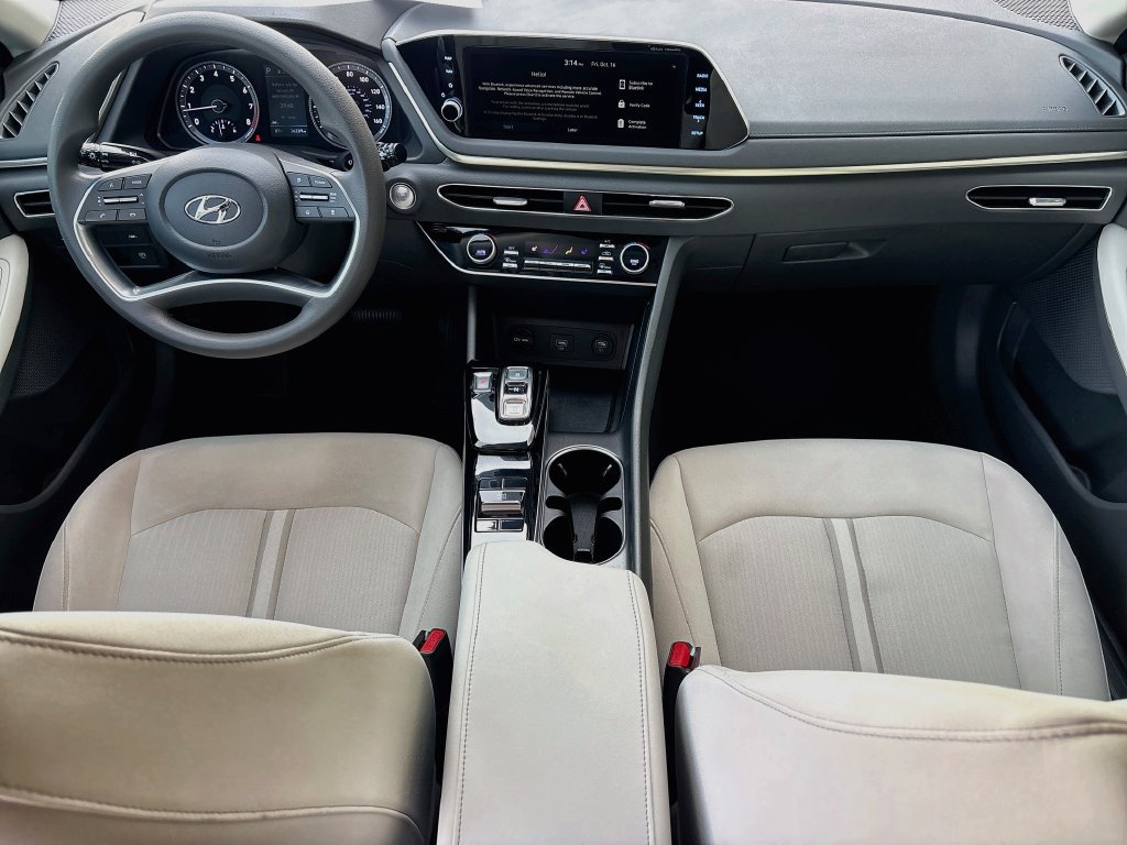 Used 2023 Hyundai Sonata SEL FWD image 13