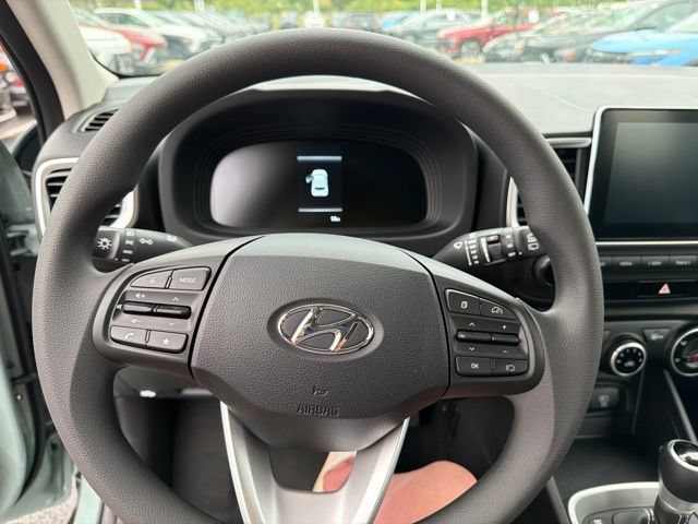 New 2026 Hyundai Venue SE FWD image 17