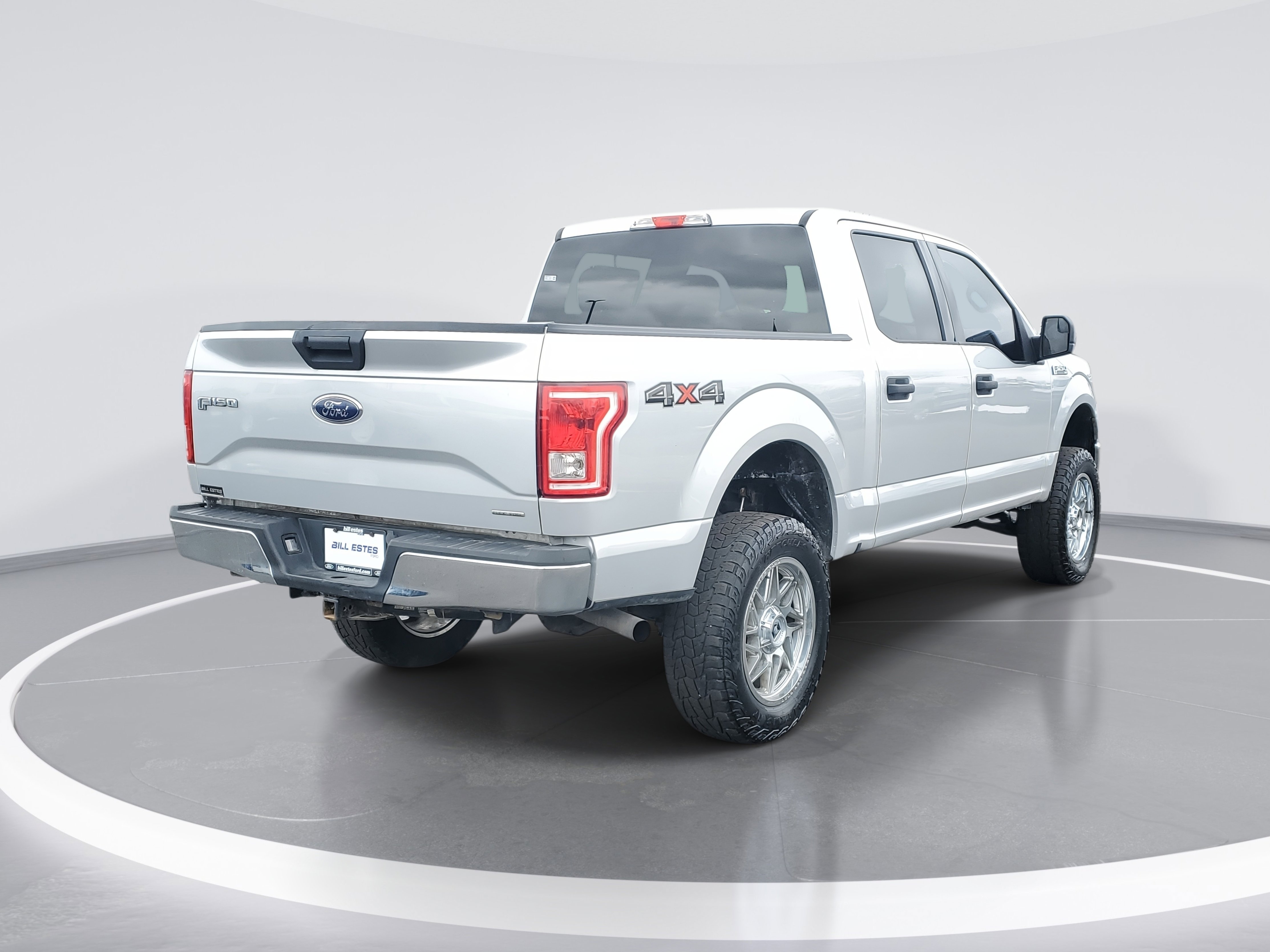 Used 2016 Ford F150 XLT image 3