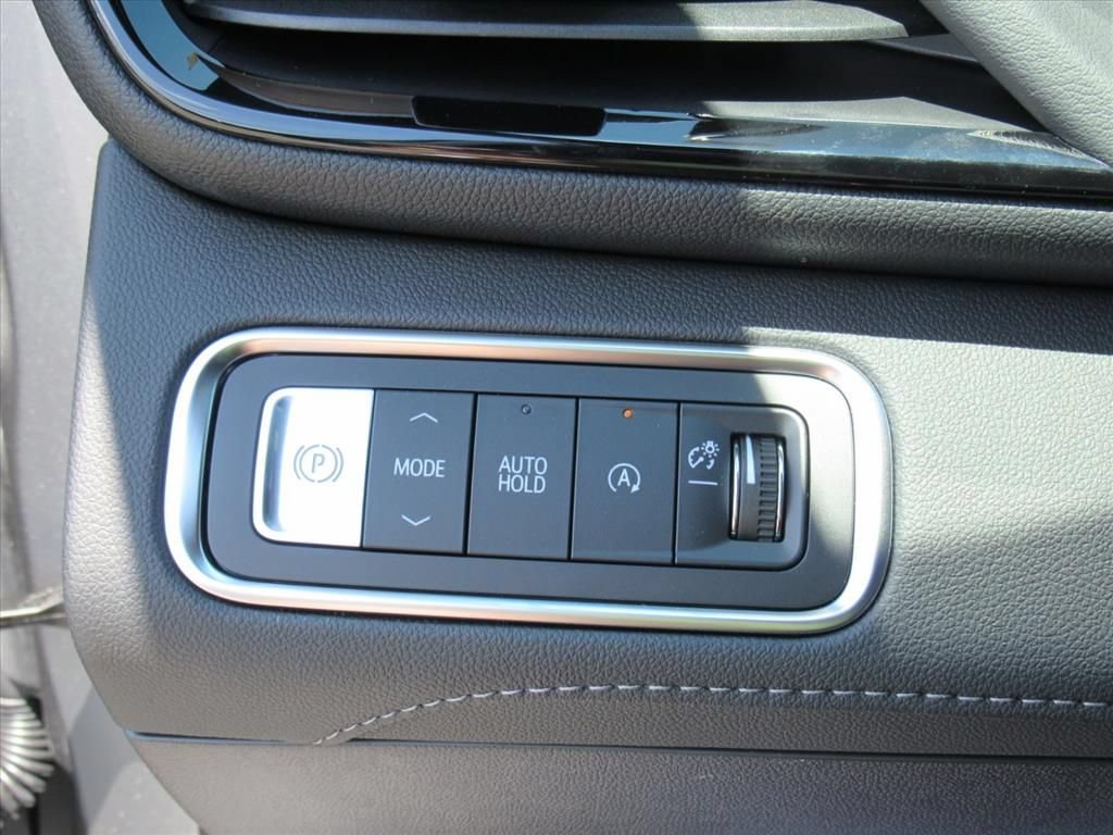 New 2026 Buick Enclave Avenir w/ Super Cruise Package FWD image 22