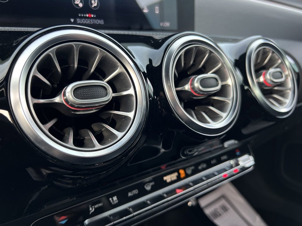 Used 2021 Mercedes-Benz CLA 250 CLA 250 image 65