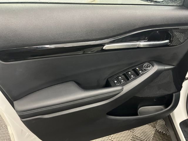 Certified 2024 Kia Seltos S image 11