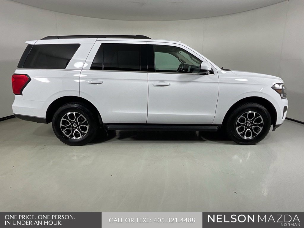 Used 2022 Ford Expedition XLT RWD image 5