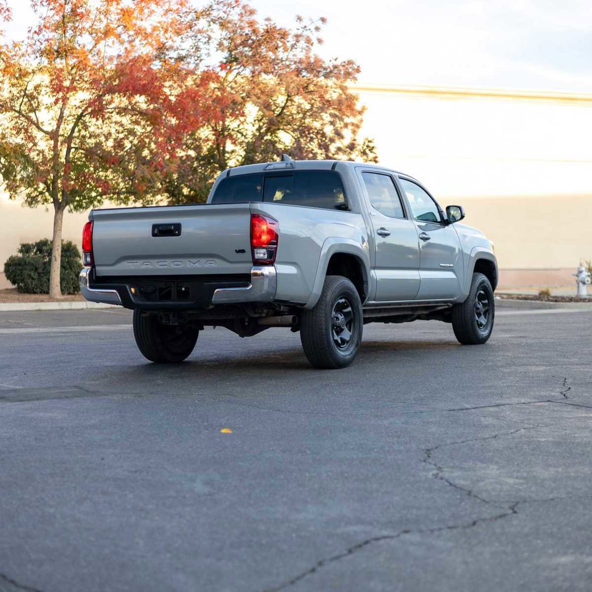 Used 2021 Toyota Tacoma SR5 image 3